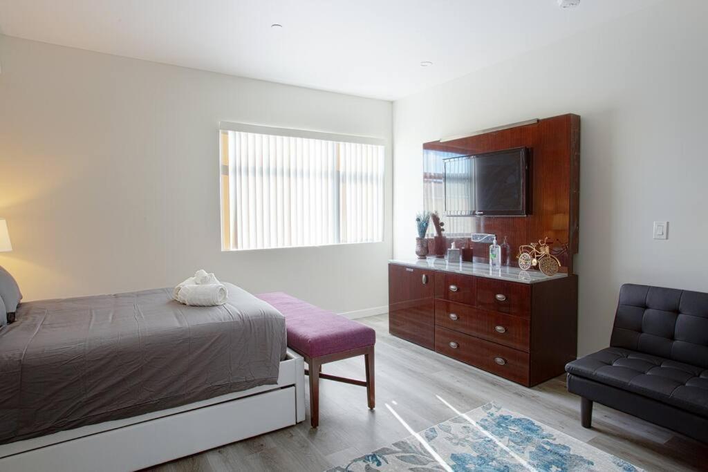 Luxurious Furnished Studio W Full Kitchen In Sd San Diego Exterior foto
