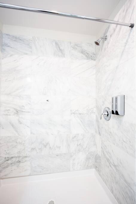 Luxurious Furnished Studio W Full Kitchen In Sd San Diego Exterior foto